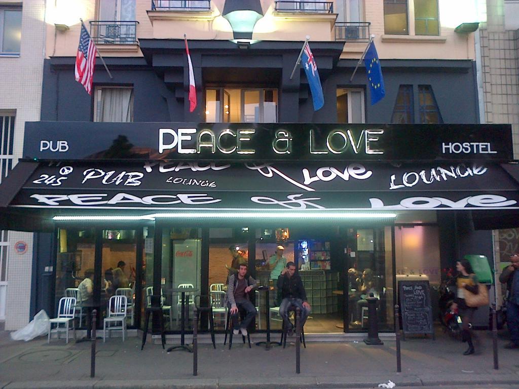 Peace & Love Hostel Paris Dış mekan fotoğraf